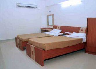 Sagar Sun Hotel, Daman 1